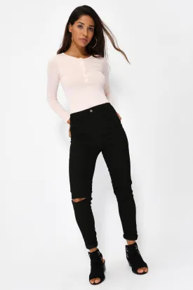 Black Skinny Jeans With Ripped Knee
