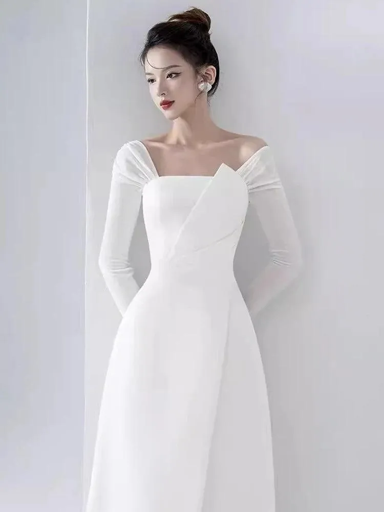 Chic Asymmetrical Summer Evening Dress with Long Sleeves and Flattering Fit