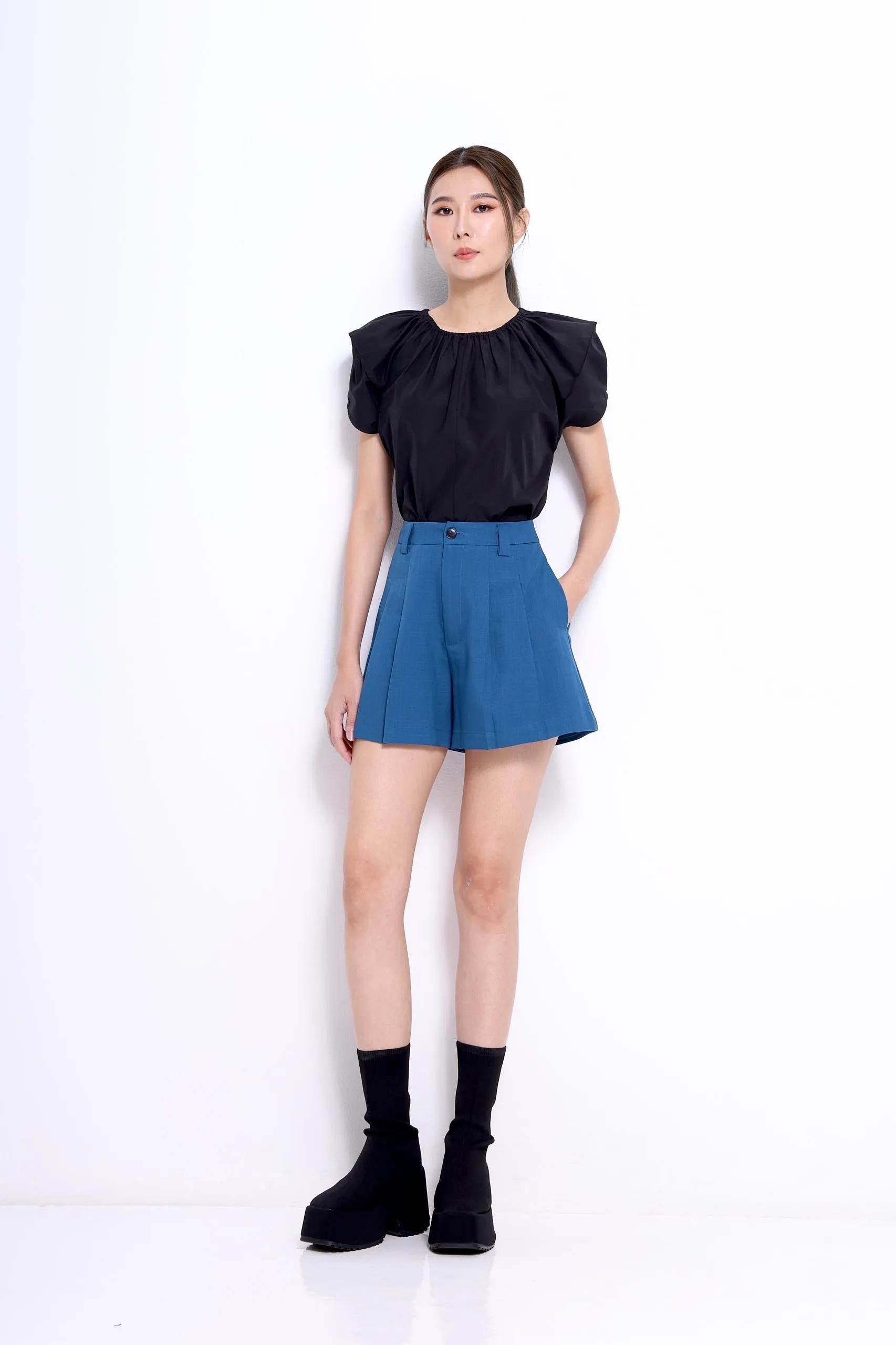 Leah Boxy Puff Sleeve Top